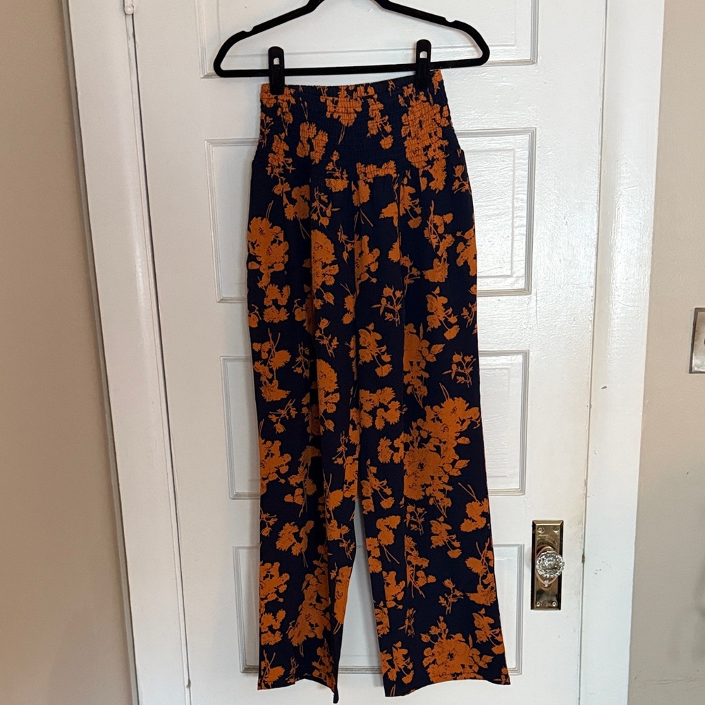 Navy and Orange Floral Palazzo Pants - Picture 6 of 10